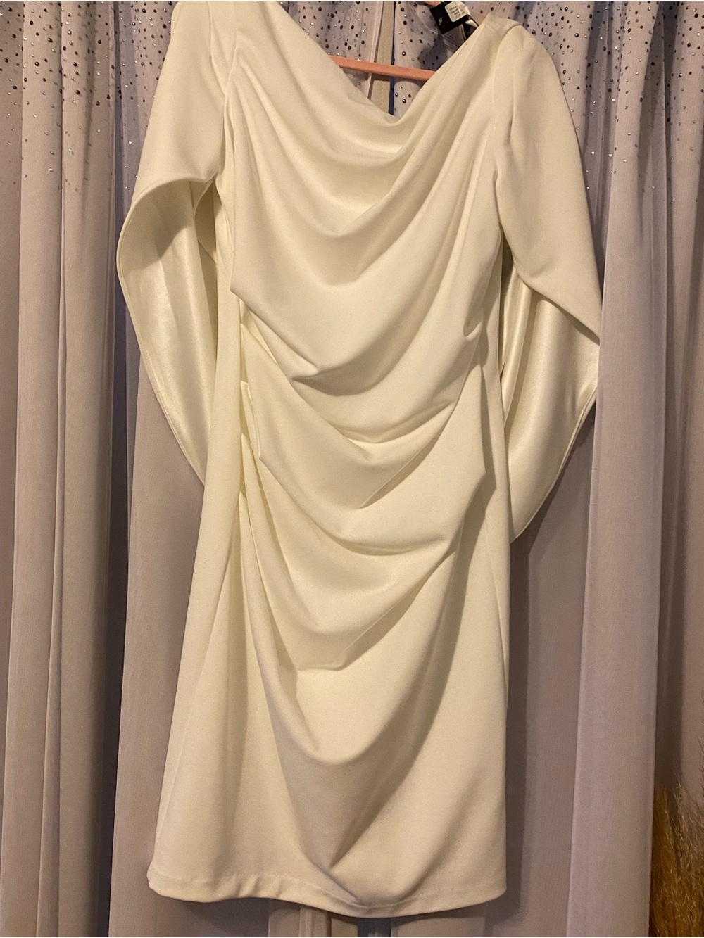 BETSY ADAM NWT WHITE CAPED SHEATH DRESS